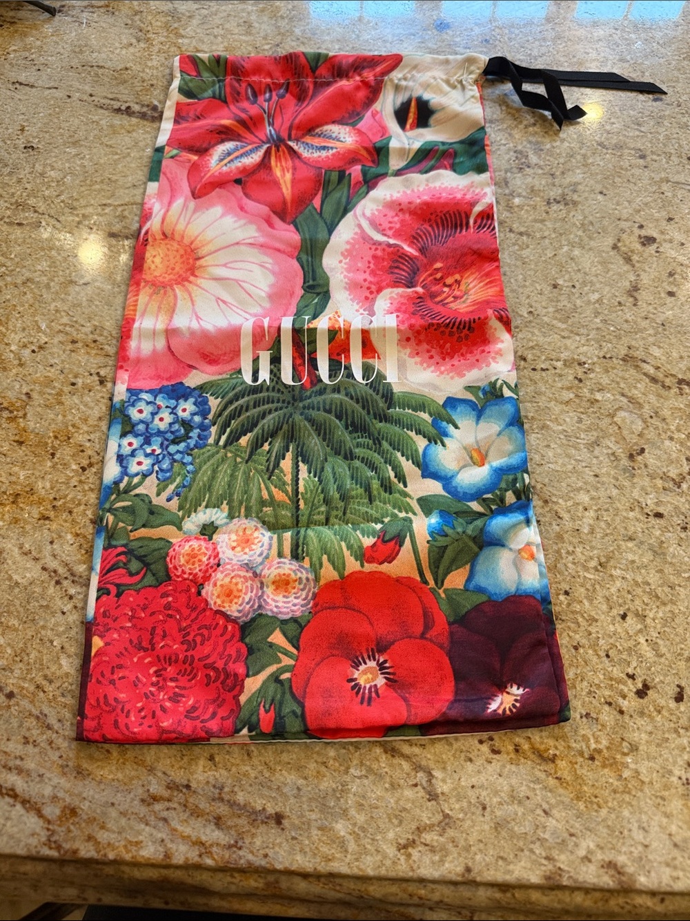 GUCCI FLORAL DRAWSTRING POUCH IN RED, PINK, BLUE & GREEN. NO SHOES